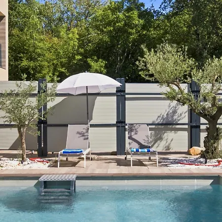 Villa Modern Marlea In By Istrabook *